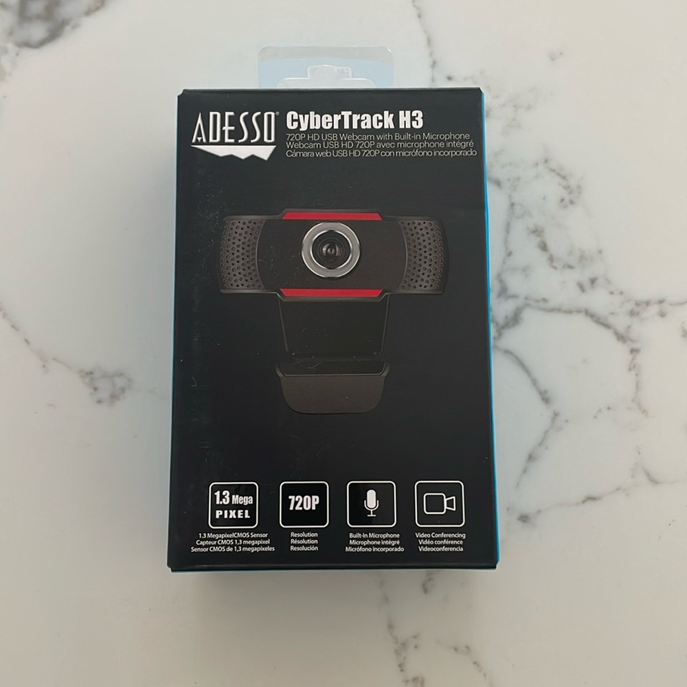 Adesso CyberTrack H3-TAA 720P HD USB Webcam with Built-in Microphone NEW